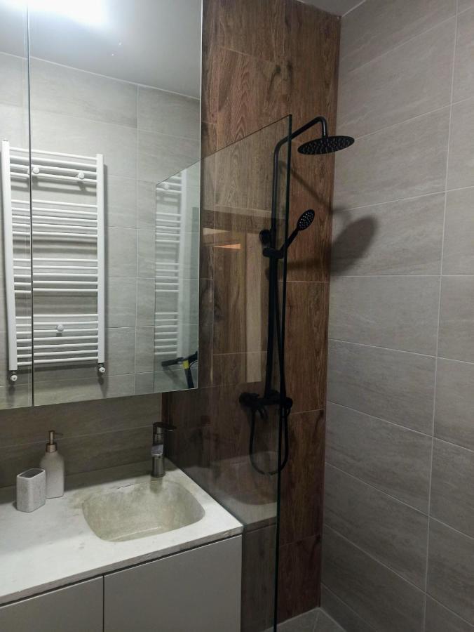Stylish, Modern 2 Rooms Flat With City View, Near Presidential Palace Бухарест Экстерьер фото